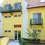 Fried Kastélyszálló