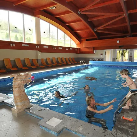 Fried Kastély Hotel