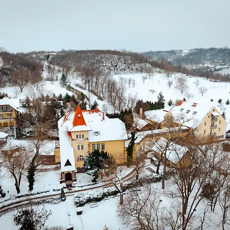 Hotel Fried Kastely Simontornya