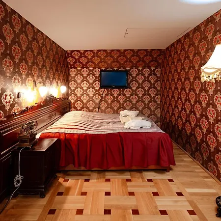 Fried Kastely Hotel 3*