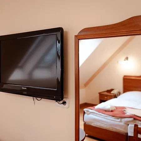 Hotel Fried Kastely 3*