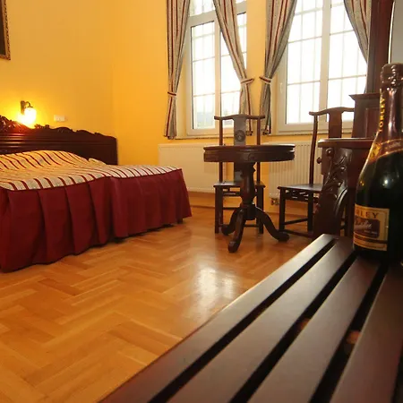 Fried Kastely Otel Simontornya
