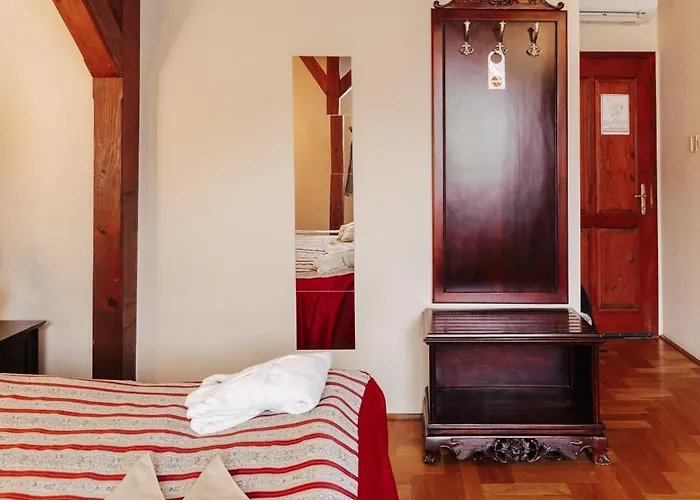 Fried Kastely Hotel 3*